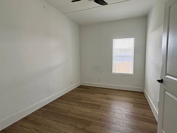 4th image of 624 S 12th St