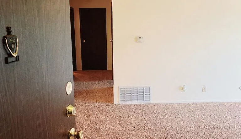 Kimberly Club Apartments — Photo 120