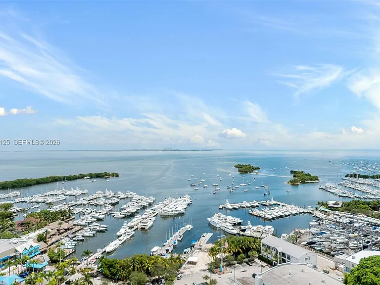 2627 S Bayshore Dr #2601 — Photo 2