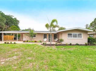 2255 Sunnyside Pl, Sarasota, FL 34239