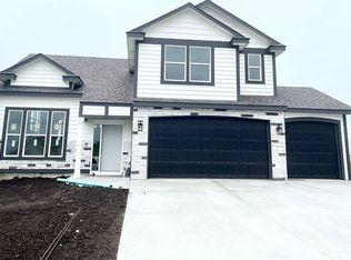 16102 Craig St, Basehor, KS 66007