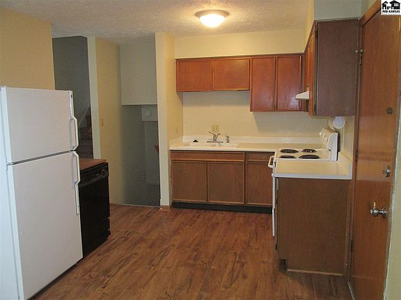 2nd image of 2804 N Washington St