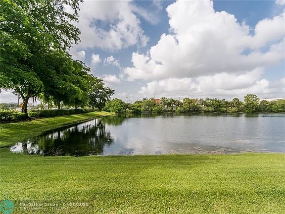 5th image of 9420 E Plum Harbor Way