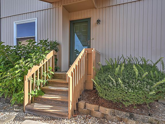 5th image of 1177 Pebble Dr