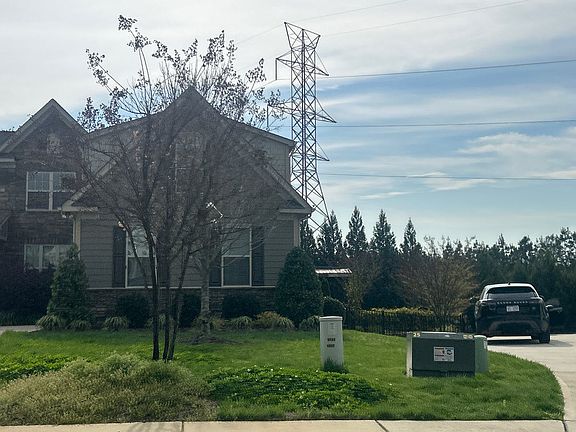 2nd image of 1217 Rosecliff Dr