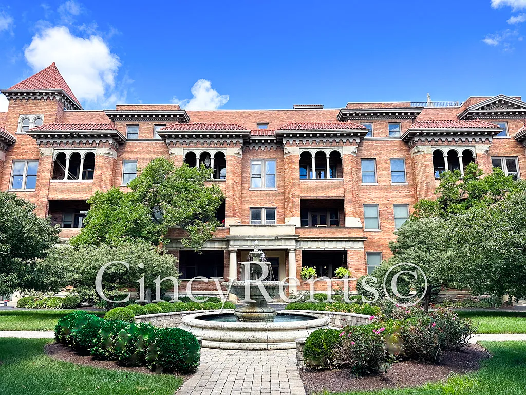 2 bed, 1270 sqft, $1,995 — Photo 3