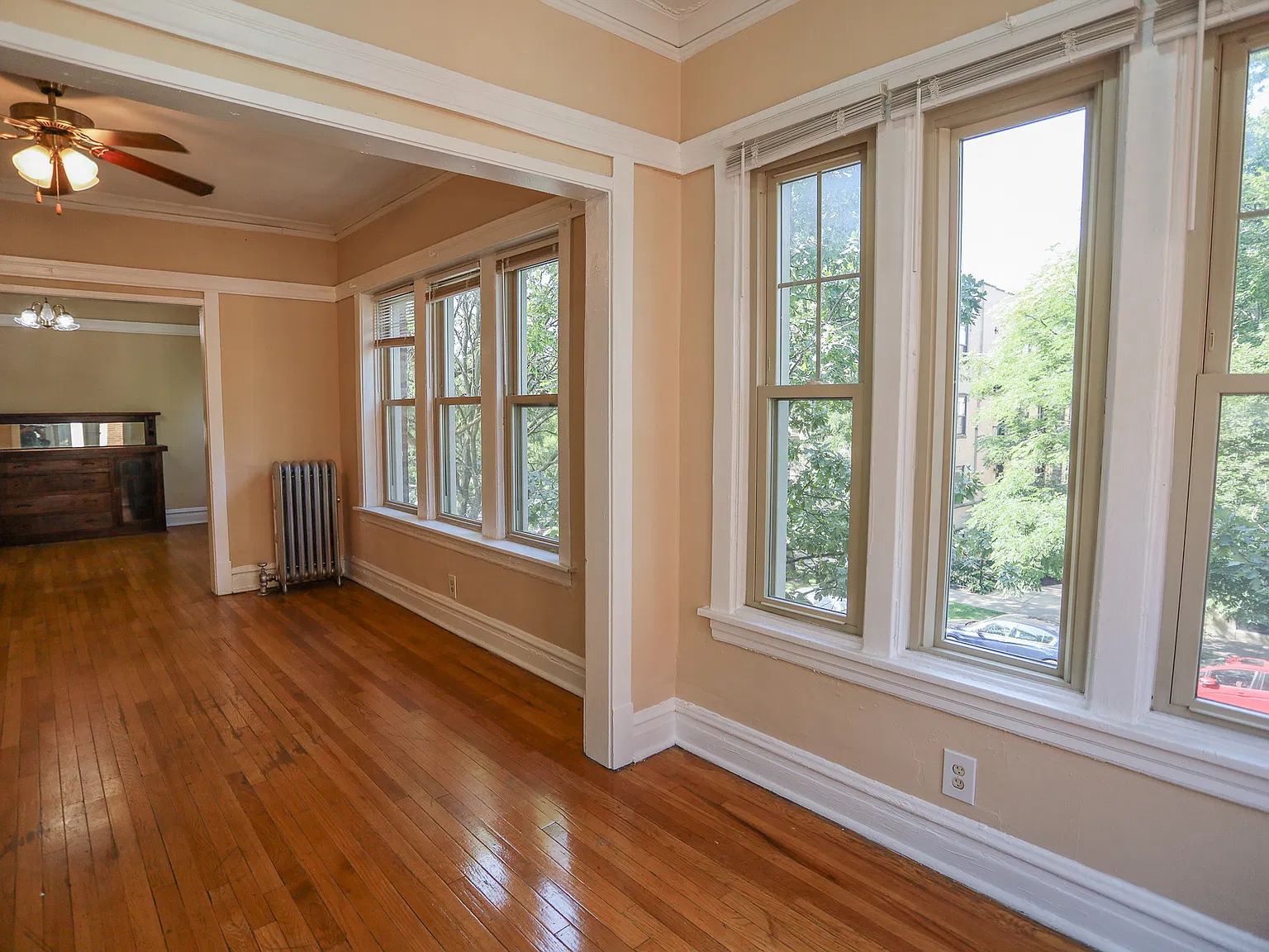 1 bed, 700 sqft, $1,700 — Photo 3