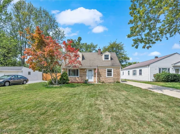 5038 Forest Rd, Mentor, OH 44060