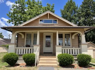 1026 Mountain Rd, South Charleston, WV 25303