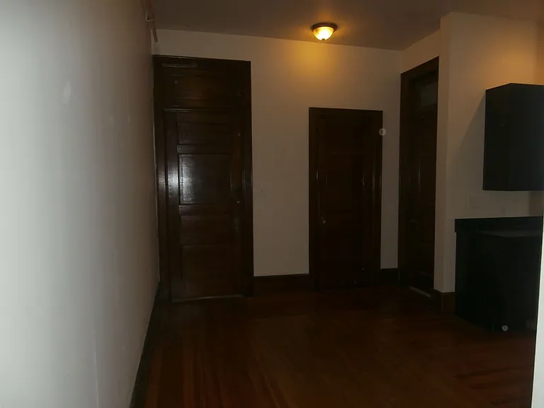 37 W Market St #3A — Photo 14