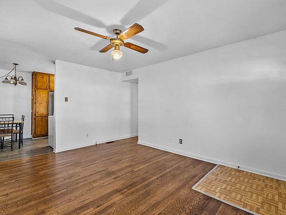 4th image of 1404 20th St