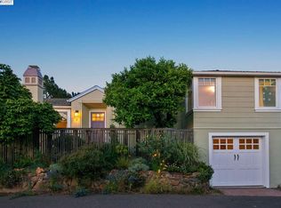 2 Ascot Ln, Oakland, CA 94611