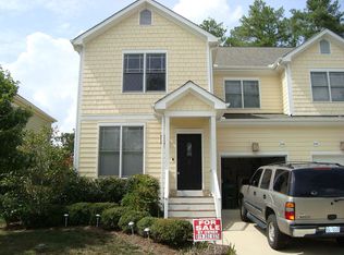 226 Bluefield Rd, Chapel Hill, NC 27517