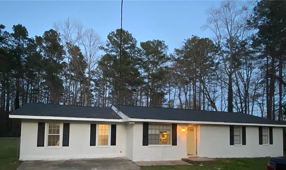 1st image of 3255 Branch Ct