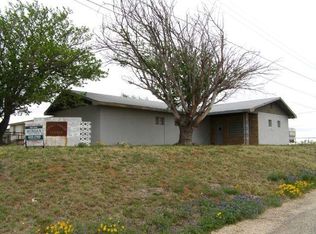 1000 E Avenue B, Sweetwater, TX 79556