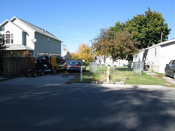 5th image of 2104 North Ave W