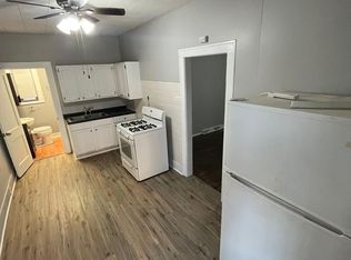 1202 W 151st St APT 1R, East Chicago, IN 46312