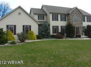 98 Alexis Dr, Williamsport, PA 17701