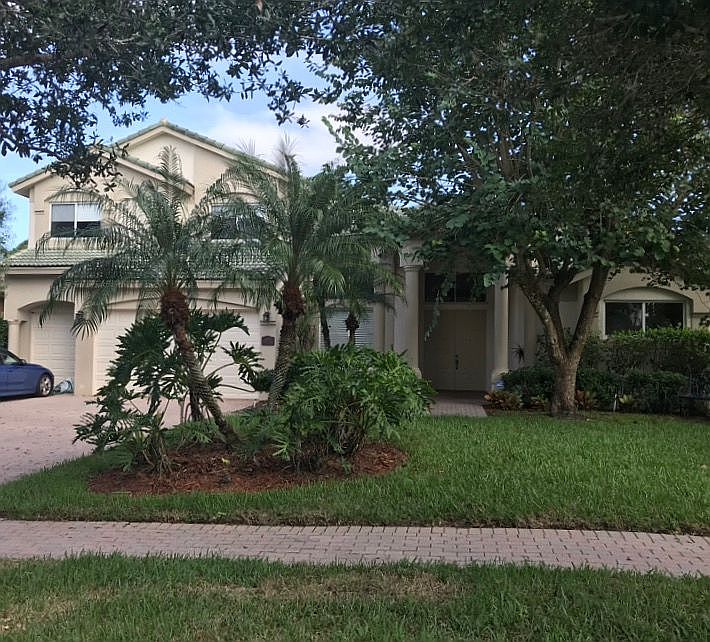 1st image of 4577 SW Long Bay Dr
