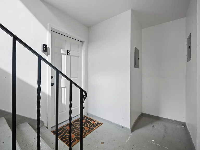 616 Sunset Ave — Photo 13