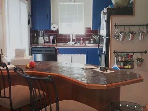 2nd image of 10210 Myers Way S