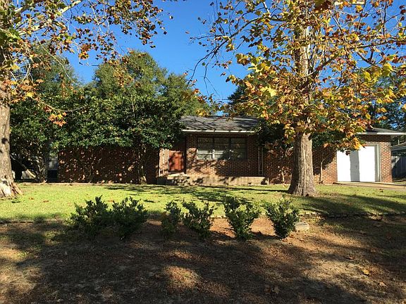 2nd image of 380 Andrew Dr
