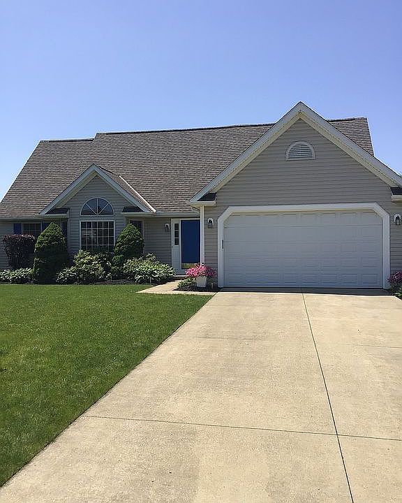 1st image of 778 Gallo Dr