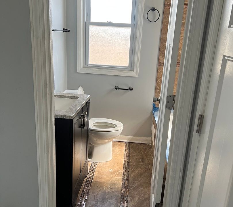 2nd image of 8507 S Dorchester Ave