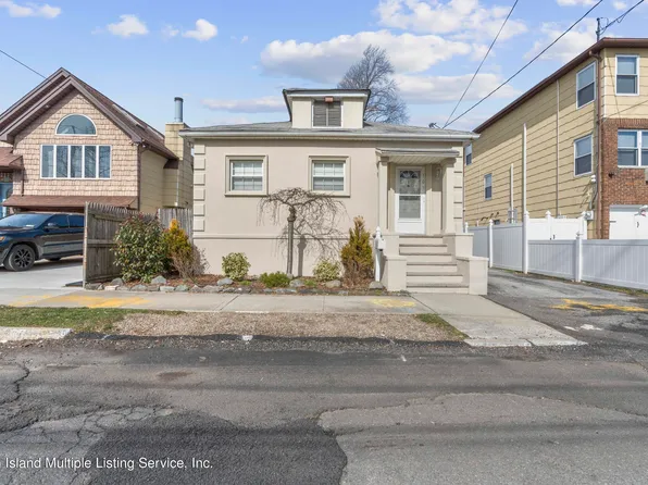 107 Milton Ave, Staten Island, NY 10306