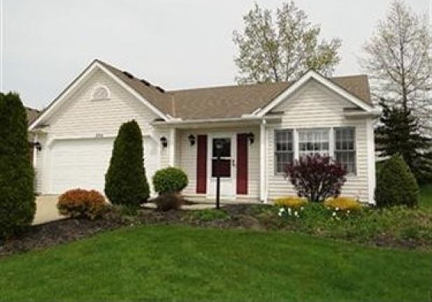 1st image of 593 Cattail Cir