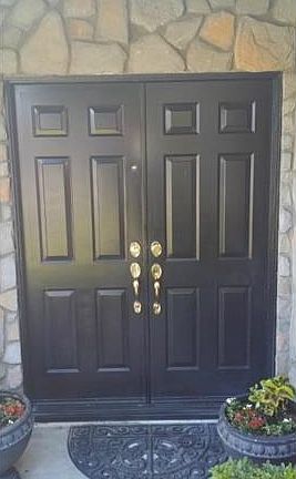 4th image of 557 E Saint Andrews St