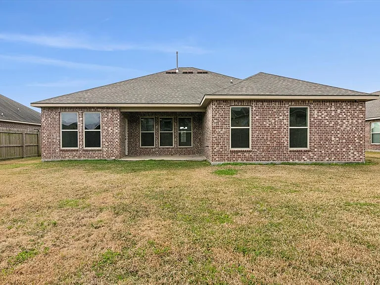 1013 Cypresswood — Photo 28
