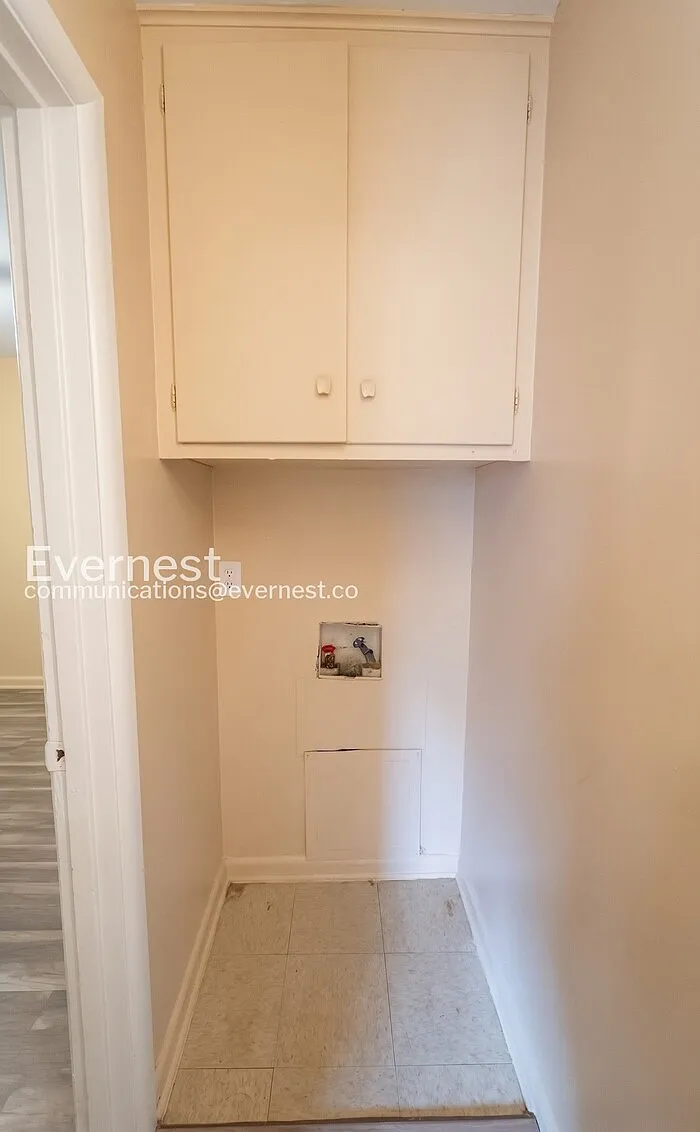 2 bed, 1.0 bath, 900 sqft, $850 — Photo 4
