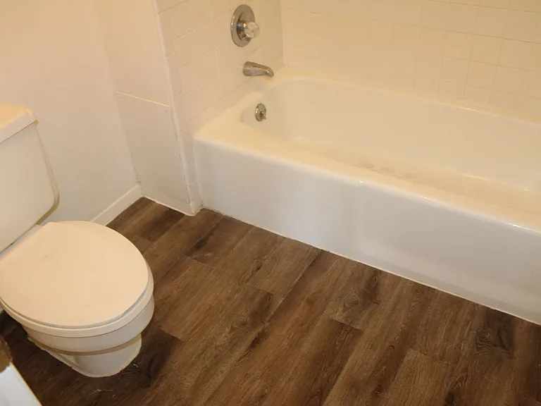 3000 Park North Dr — Photo 23