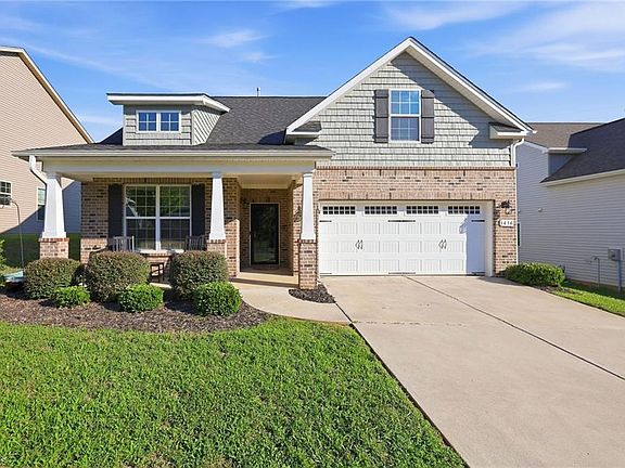 5th image of 1416 Stone Gables Dr