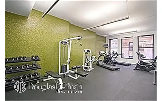 Rented by Douglas Elliman | media 7