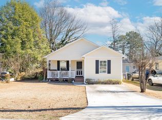 106 Sycamore Dr, Greenville, SC 29607