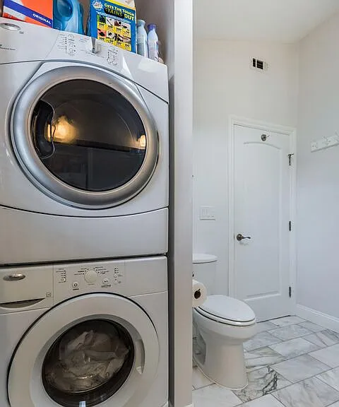 4409 Irvine Ave — Photo 19