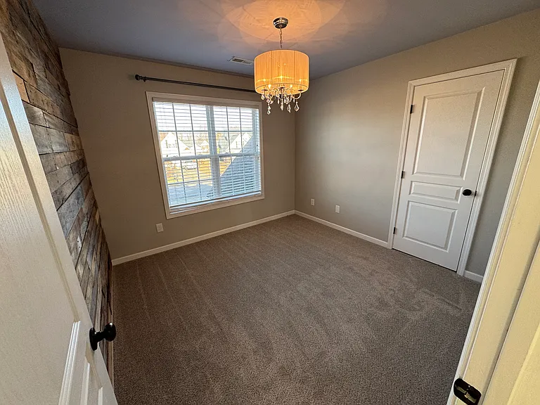 242 Tadcaster Ct — Photo 17
