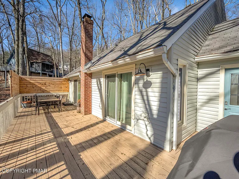 187 Bellingham Dr — Photo 12