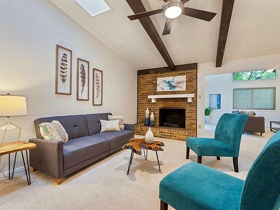 4th image of 10059 Woodland Village Dr