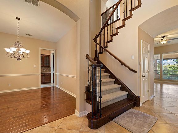 5th image of 3543 Alexandrite Way