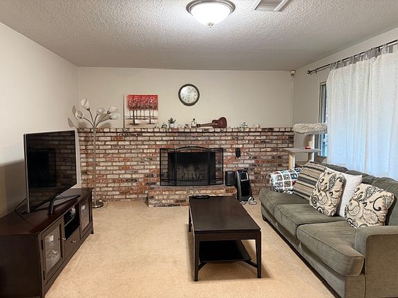5th image of 2922 Grinnel Dr