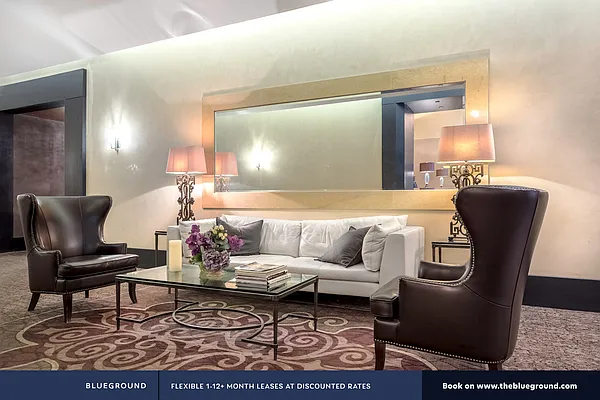 Rented by The Blueground | media 45