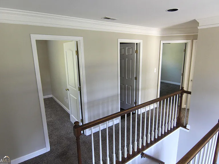 104 Inverrary Ct — Photo 16
