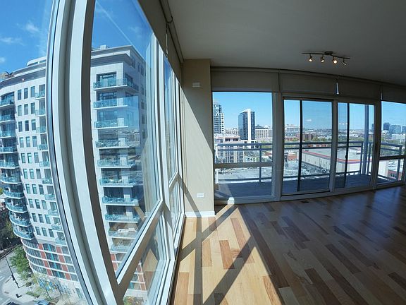 2nd image of 757 N Orleans St #1211