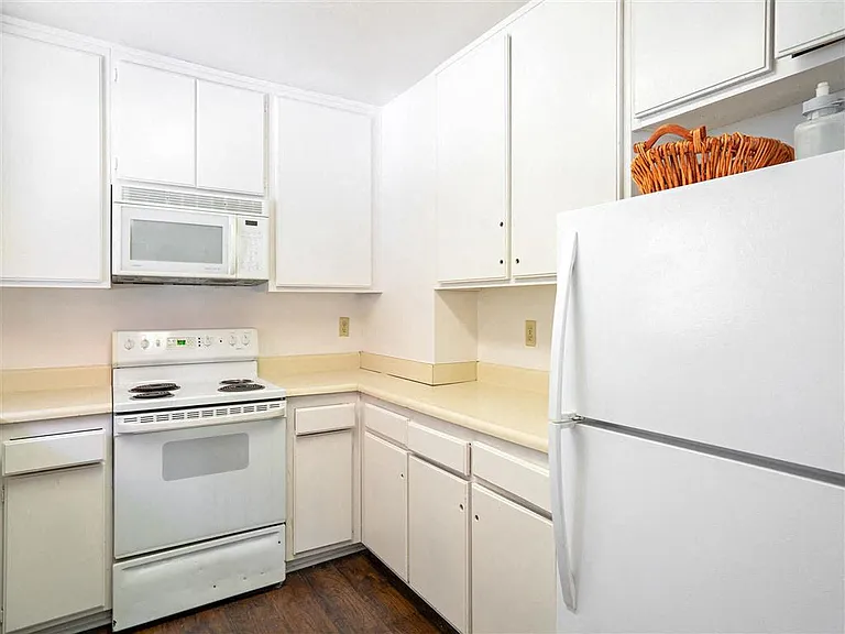 Zen Diamond 177, LP — Photo 12