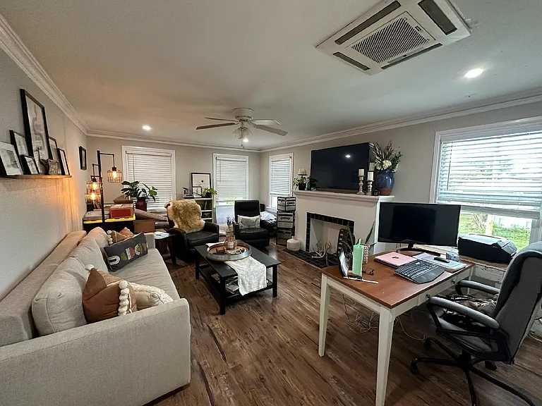 3301 S University Dr #C — Photo 8