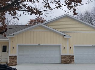 2938 Beeline Rd, Holland, MI 49424