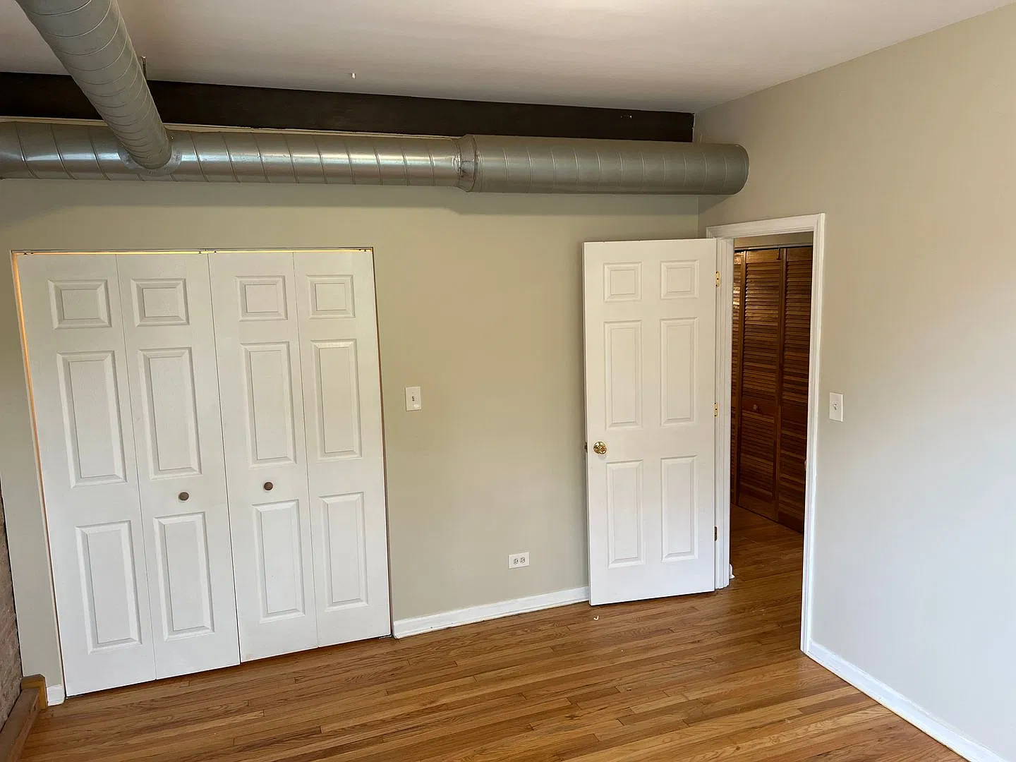1608 N Luna — Photo 3